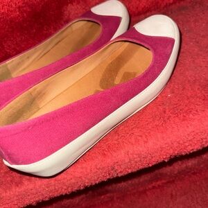Fitflop Pink and White Loafers